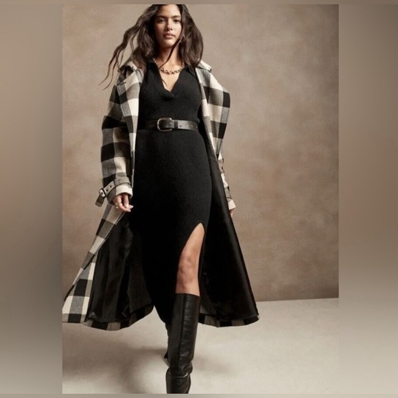 Banana Republic Dresses & Skirts - Banana Republic Career Office Luxury Wool Blend Johnny-Collar Sweater Midi Dress